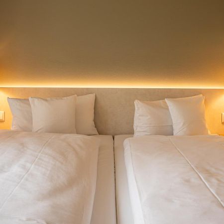 Hotel Seeblick Thuelsfeld ภายนอก รูปภาพ