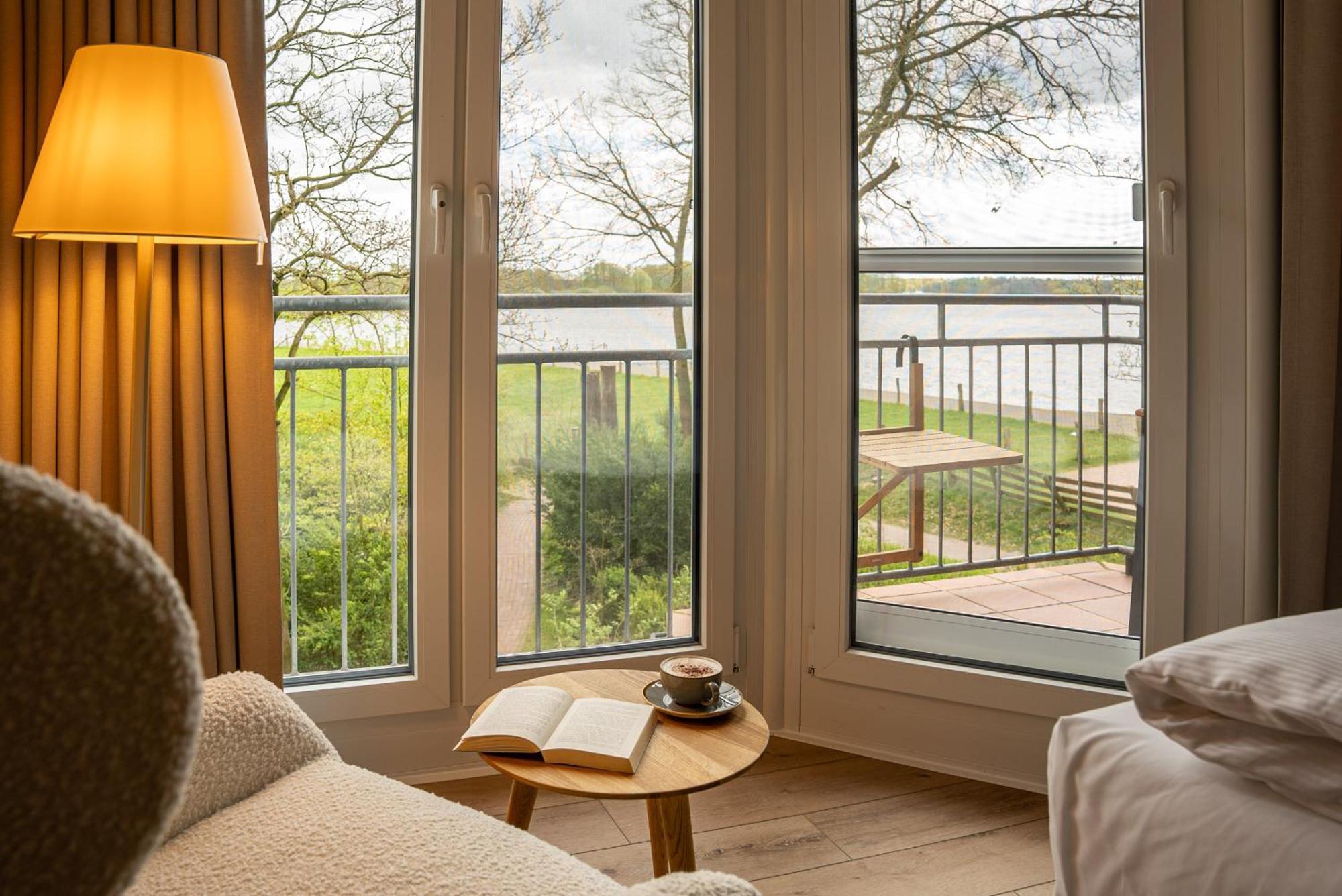 Hotel Seeblick Thuelsfeld ภายนอก รูปภาพ